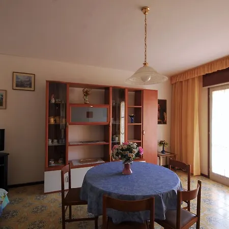 Clara Lignano Sabbiadoro